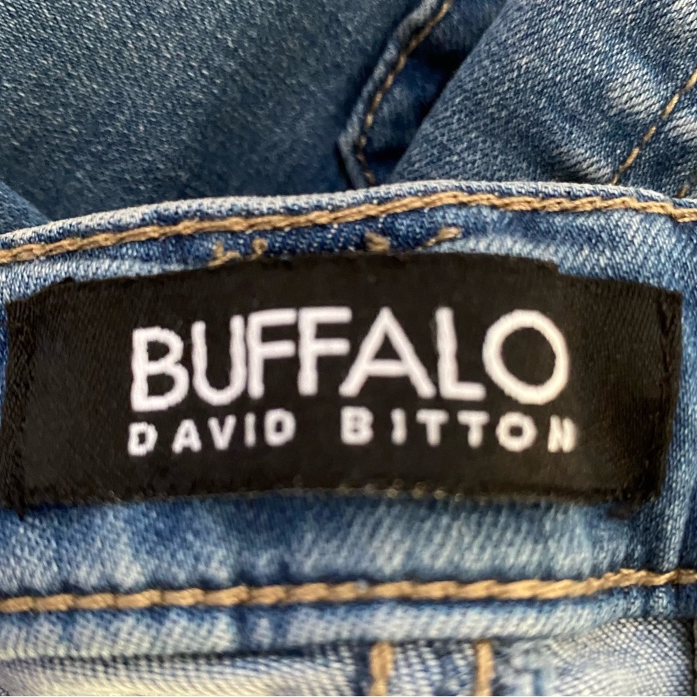 Buffalo David Bitton Aubrey Jeans Sz 14/34  Mid-rise Supersoft Capri - Picture 5 of 5